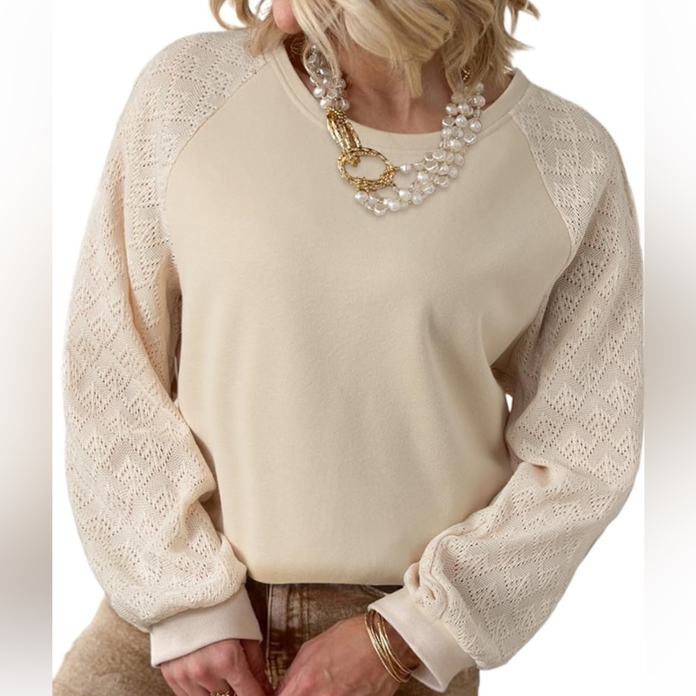 Cream Lace-Sleeve Women's Sweatshirt